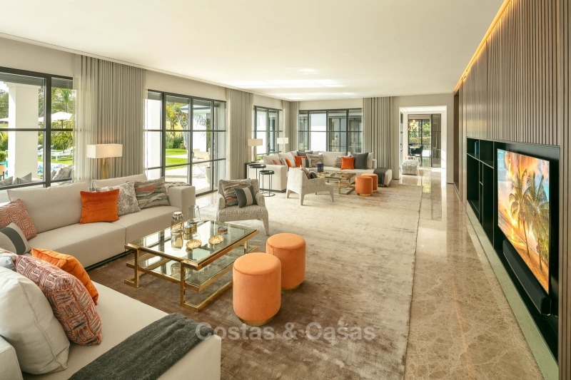 Spectaculaire villa de luxe moderne à vendre sur le golf de Las Brisas, Nueva Andalucia, Marbella 10637 