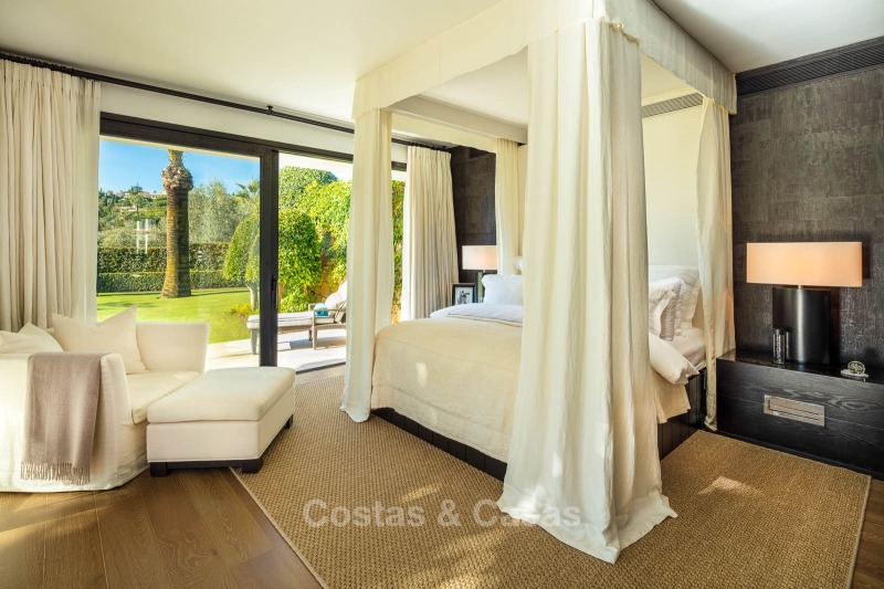 Villa Palatial en première ligne de golf à vendre à Las Brisas Golf, Nueva Andalucia, Marbella 10883 