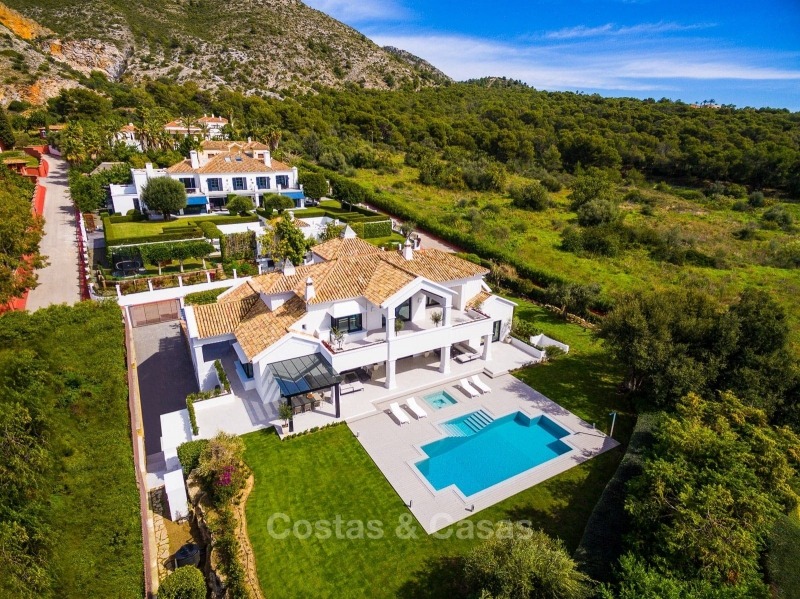 Villa de luxe impressionnante, très spacieuse et rénovée à vendre sur le Golden Mile à Sierra Blanca, Marbella 10909 