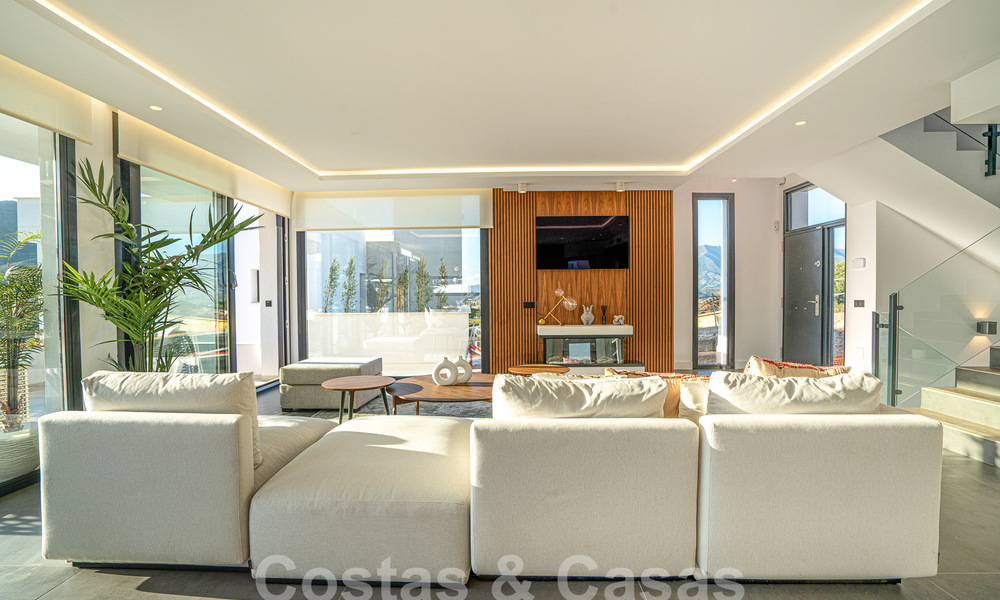 Nouvelles villas de luxe modernes et exclusives dans un complexe de golf à vendre à Mijas, Costa del Sol 56665