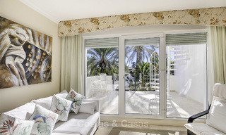 Villa de luxe contemporaine à vendre, au bord de la mer entre Estepona et Marbella 11665 