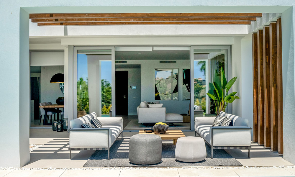 Des villas de golf contemporaines exclusives avec une vue imprenable sur la mer à vendre - East Marbella 26709