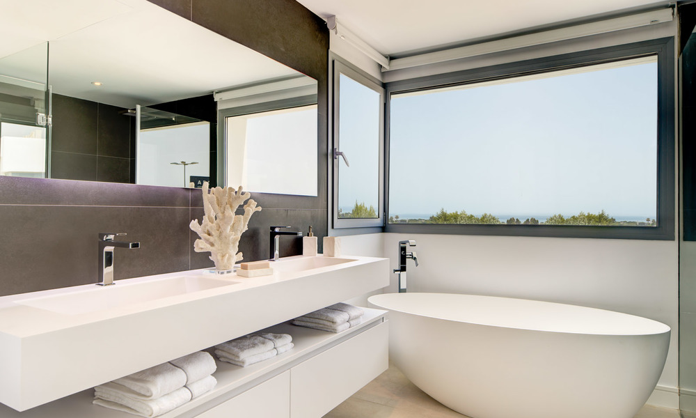 Des villas de golf contemporaines exclusives avec une vue imprenable sur la mer à vendre - East Marbella 26717