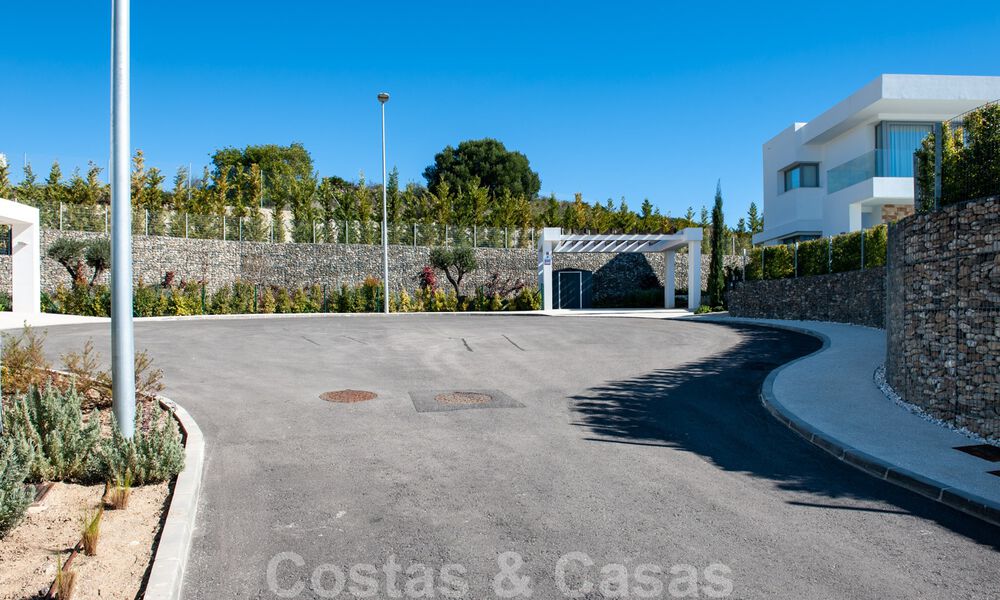 Des villas de golf contemporaines exclusives avec une vue imprenable sur la mer à vendre - East Marbella 39139