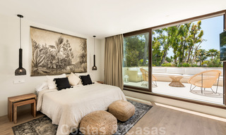 Exquise villa de luxe moderne à vendre, au bord de la plage à Los Monteros, Marbella Est 26672 