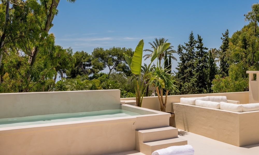 Exquise villa de luxe moderne à vendre, au bord de la plage à Los Monteros, Marbella Est 26693