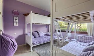 Appartement attrayant et spacieux dans un complexe exclusif en front de mer à vendre, entre Marbella et Estepona 11769 