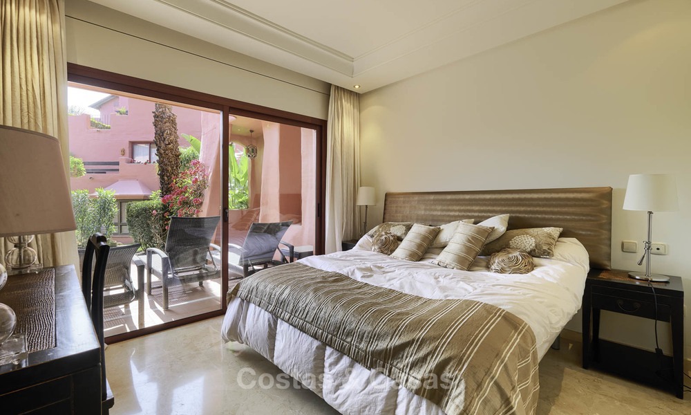 Appartement attrayant et spacieux dans un complexe exclusif en front de mer à vendre, entre Marbella et Estepona 11770