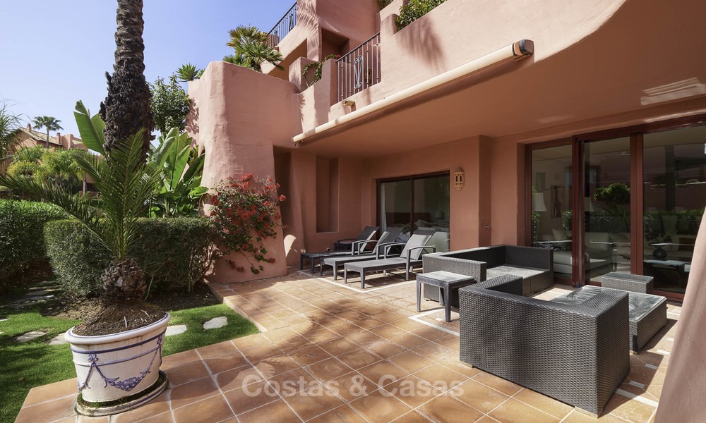 Appartement attrayant et spacieux dans un complexe exclusif en front de mer à vendre, entre Marbella et Estepona 11774
