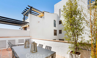 Appartements de luxe entièrement rénovés à vendre, prêts à emménager, dans le centre de Puerto Banus, Marbella 28180 