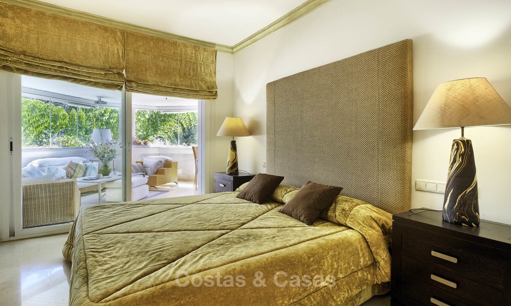 Spacieux et luxueux appartement dans une résidence prestigieuse en bord de mer à vendre près du centre de Marbella - Golden Mile 11943