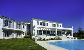 Prestigieuse villa de luxe sur le golf avec vue exceptionnelle sur la mer à vendre, à Nueva Andalucia, Marbella 17122 