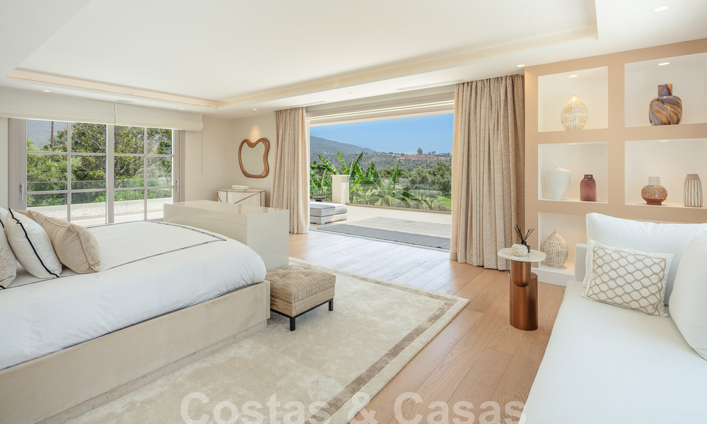 Prestigieuse villa de luxe sur le golf avec vue exceptionnelle sur la mer à vendre, à Nueva Andalucia, Marbella 57193