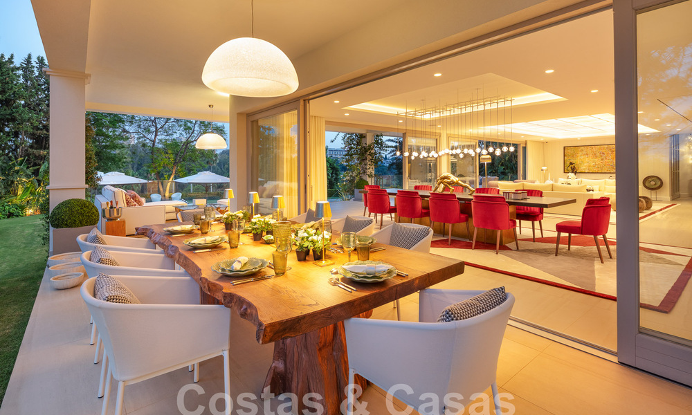 Prestigieuse villa de luxe sur le golf avec vue exceptionnelle sur la mer à vendre, à Nueva Andalucia, Marbella 57202