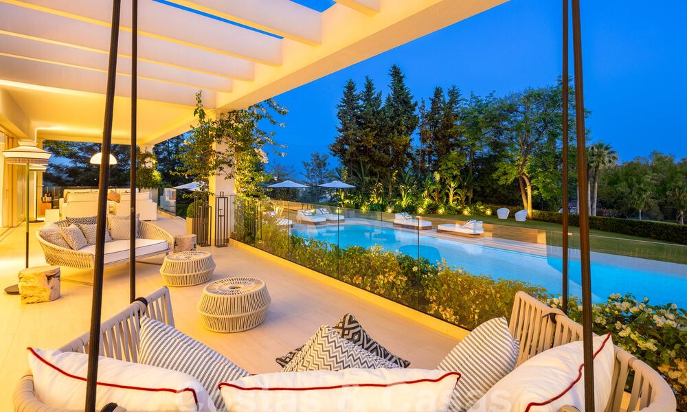 Prestigieuse villa de luxe sur le golf avec vue exceptionnelle sur la mer à vendre, à Nueva Andalucia, Marbella 57205