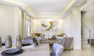 Charmante maison de ville entièrement rénovée avec vue sur la mer et les montagnes à vendre, dans une prestigieuse urbanisation de golf, Benahavis, Marbella 15350 