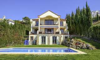 Villa rustique avec vue sur la mer et les montagnes à vendre, Benahavis, Marbella 12647 