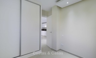 Appartement entièrement rénové avec vue sur la mer à vendre près du port de plaisance d'Estepona, Estepona 12790 