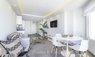 Penthouse de plage entièrement rénové avec vue sur la mer à vendre, Mijas Costa 12894 