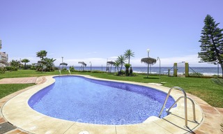 Penthouse de plage entièrement rénové avec vue sur la mer à vendre, Mijas Costa 12910 
