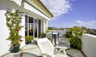 Appartement spacieux avec vue panoramique sur la mer à vendre, dans un complexe prestigieux sur le Golden Mile, Marbella 13153 