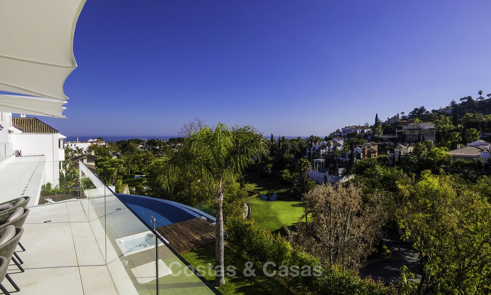 Villa de luxe flambant neuve et moderne avec vue panoramique sur la mer à vendre, prête à emménager, dans une urbanisation chic de golf à Nueva Andalucía, Marbella 13257
