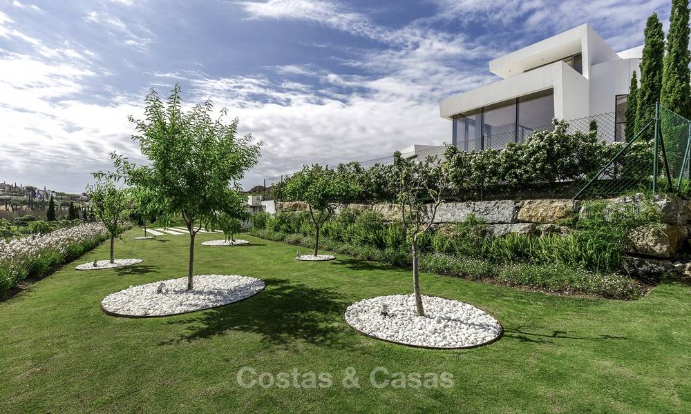 Superbe villa contemporaine de luxe à vendre en première ligne de golf dans un quartier exclusif, Benahavis, Marbella 13422
