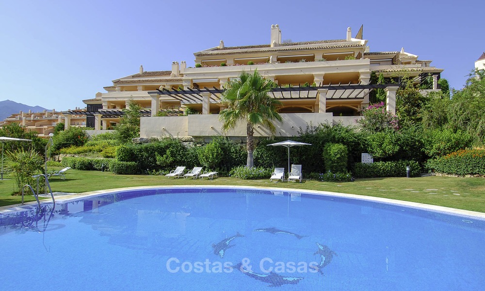 Albatross Hill: Appartements et penthouses de luxe spacieux avec vue sur la mer à vendre à Nueva Andalucia, Marbella 13384