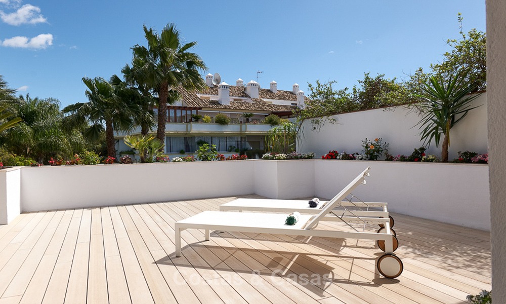 Penthouse appartement de luxe à vendre, situé sur le Golden Mile entre le centre de Marbella et Puerto Banus 13560