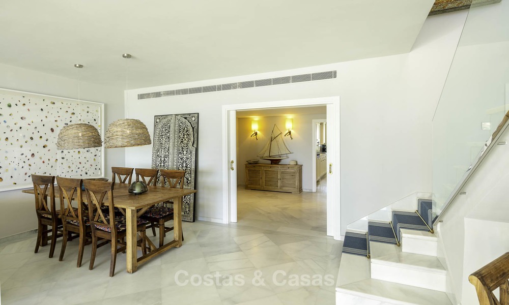 Penthouse très luxueux en duplex de 4 chambres à vendre dans un complexe exclusif en bord de mer, Puerto Banus, Marbella 13665