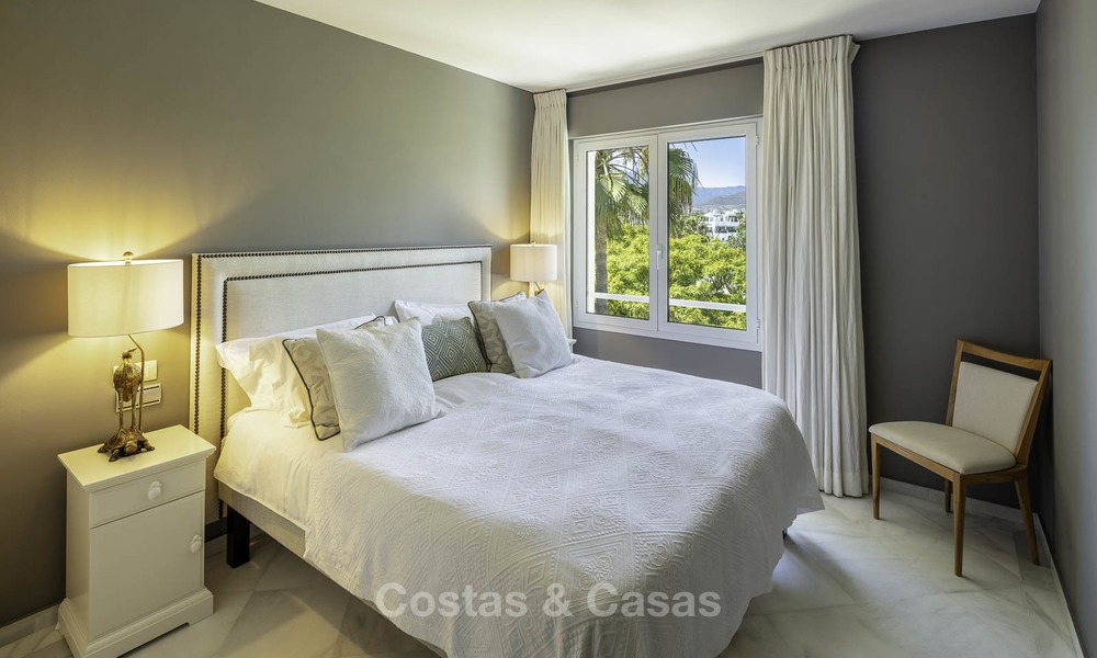 Penthouse très luxueux en duplex de 4 chambres à vendre dans un complexe exclusif en bord de mer, Puerto Banus, Marbella 13671