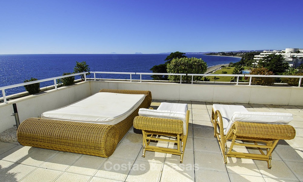 Appartements et Penthouses à vendre dans un complexe de plage de luxe sur le New Golden Mile, entre Marbella et Estepona 13780