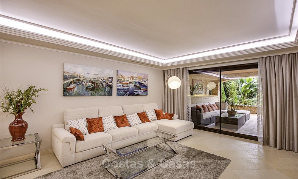Charmant appartement haut de gamme en bord de mer à vendre dans une urbanisation élégante, Estepona Est, Marbella 13911