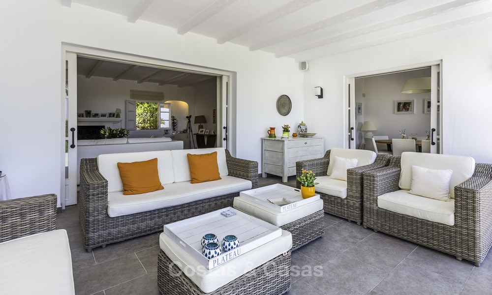 Charmante villa rénovée de style méditerranéen avec vue sur la mer à vendre, Benahavis - Marbella 14136
