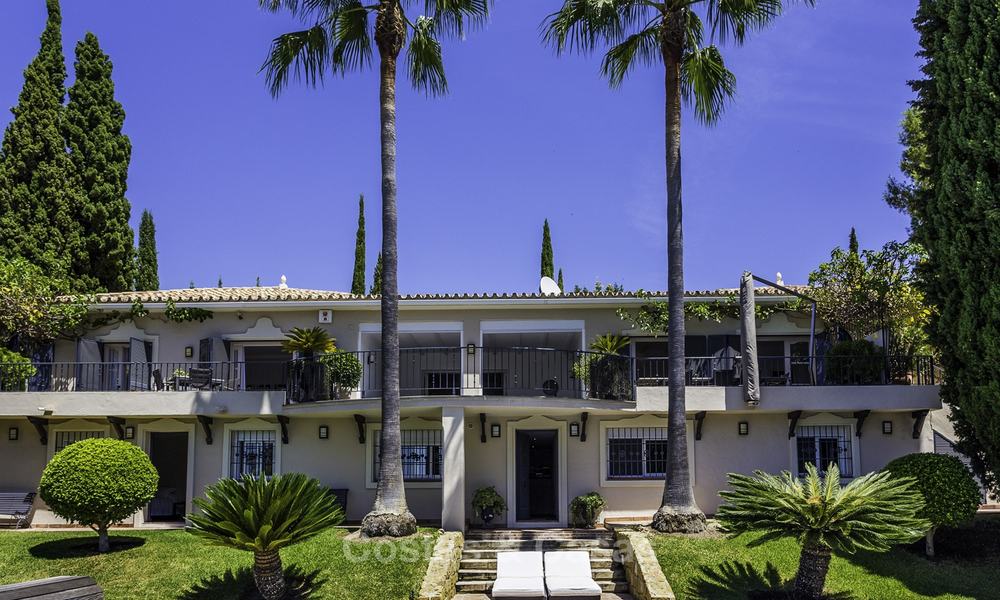 Charmante villa rénovée de style méditerranéen avec vue sur la mer à vendre, Benahavis - Marbella 14151
