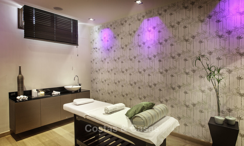 Superbe villa de luxe de style rustique rénovée à vendre dans le domaine exclusif de La Zagaleta, Benahavis, Marbella. 23271