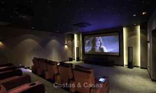 Superbe villa de luxe de style rustique rénovée à vendre dans le domaine exclusif de La Zagaleta, Benahavis, Marbella. 23273 