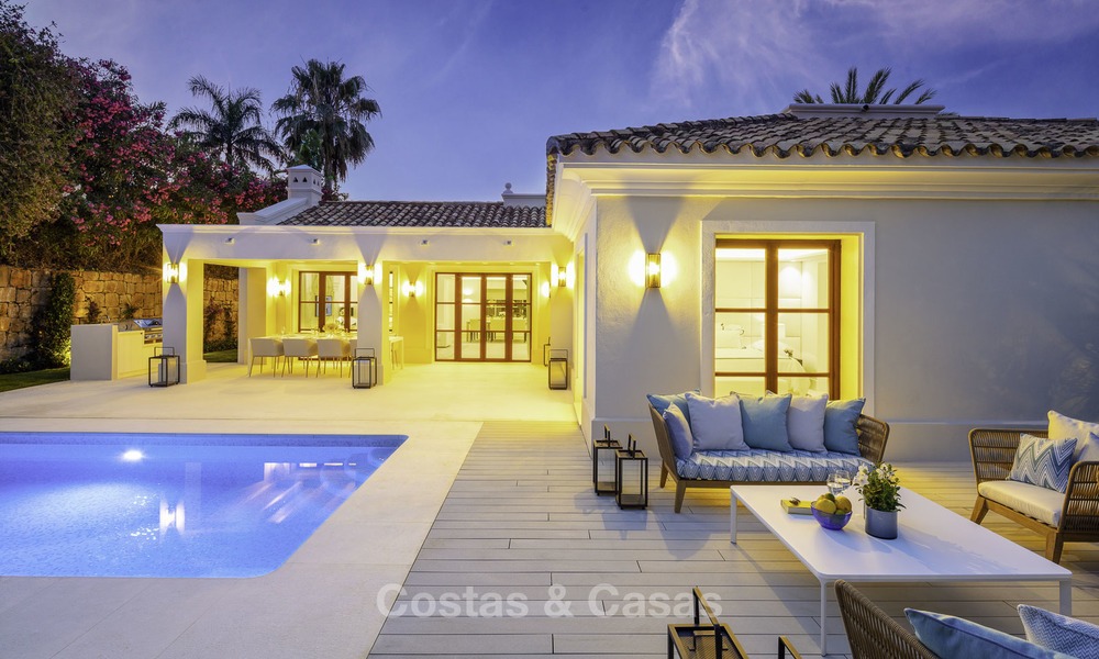 Elégante et luxueuse villa de style méditerranéen à vendre, entièrement rénovée, dans la Vallée du Golf de Nueva Andalucía, Marbella 14237