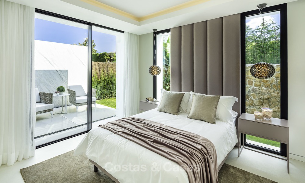 Merveilleuse villa de luxe entièrement rénovée à vendre, directement sur le golf, Nueva Andalucia, Marbella 14240