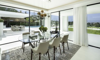 Merveilleuse villa de luxe entièrement rénovée à vendre, directement sur le golf, Nueva Andalucia, Marbella 14245 