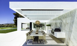 Merveilleuse villa de luxe entièrement rénovée à vendre, directement sur le golf, Nueva Andalucia, Marbella 14258 