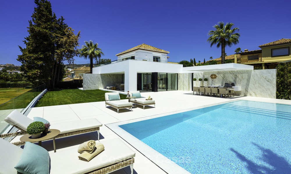 Merveilleuse villa de luxe entièrement rénovée à vendre, directement sur le golf, Nueva Andalucia, Marbella 14260