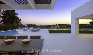 Merveilleuse villa de luxe entièrement rénovée à vendre, directement sur le golf, Nueva Andalucia, Marbella 14265 