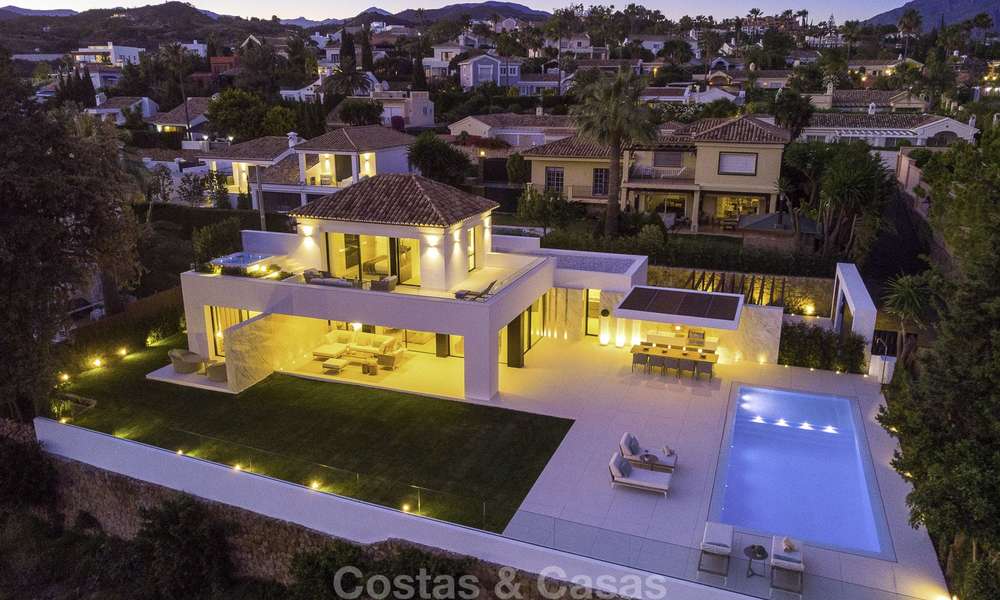 Merveilleuse villa de luxe entièrement rénovée à vendre, directement sur le golf, Nueva Andalucia, Marbella 14269