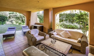 Bel appartement de jardin à vendre dans un complexe prestigieux de la Sierra Blanca sur le Golden Mile à Marbella. 14368 