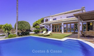 Charmante et très spacieuse villa de style méditerranéen à vendre, à quelques pas de la plage, Marbella Est, Marbella, Marbella 14482 