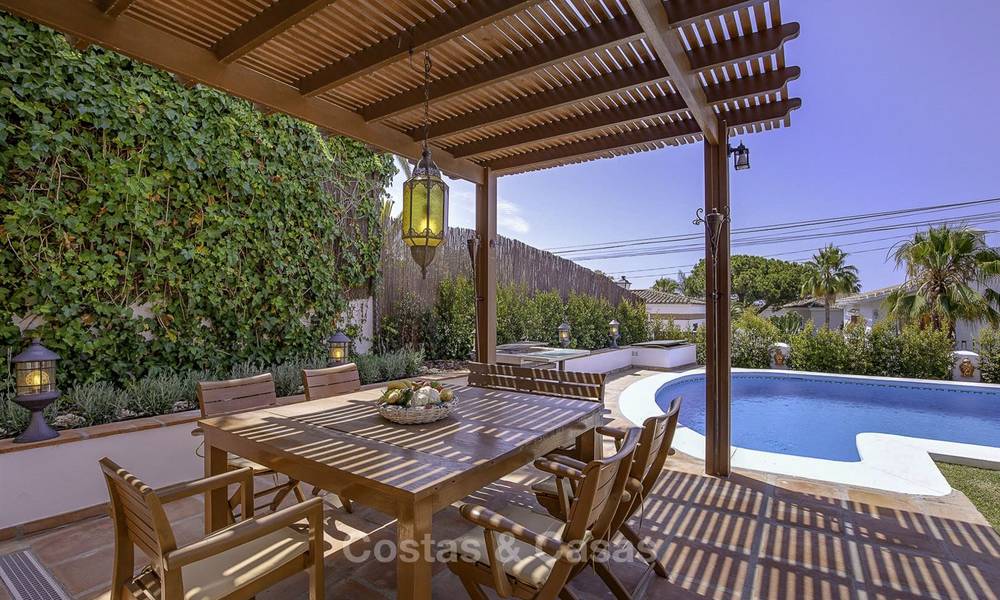 Charmante et très spacieuse villa de style méditerranéen à vendre, à quelques pas de la plage, Marbella Est, Marbella, Marbella 14489