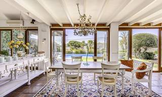 Charmante et très spacieuse villa de style méditerranéen à vendre, à quelques pas de la plage, Marbella Est, Marbella, Marbella 14496 