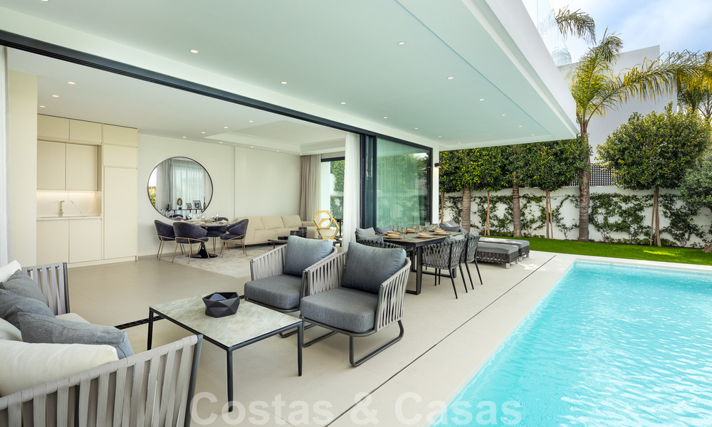 Villa de luxe flambant neuve prêt de la plage à vendre sur le Golden Mile, Marbella 801473