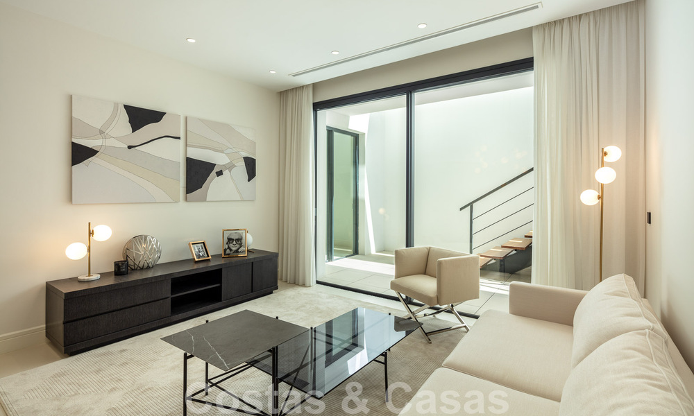 Villa de luxe flambant neuve prêt de la plage à vendre sur le Golden Mile, Marbella 801477